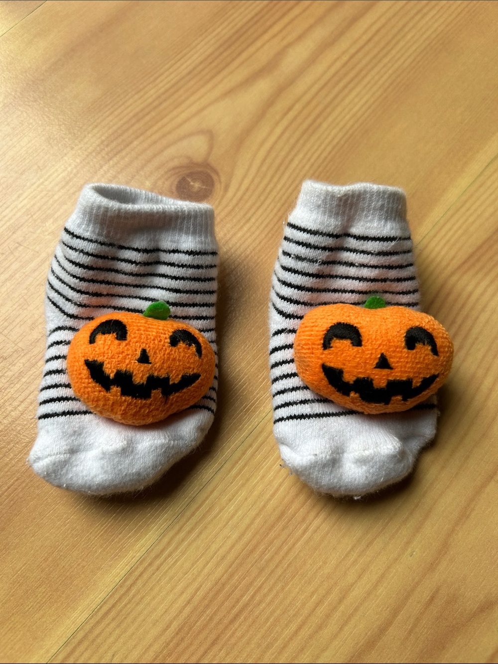 Halloween Pumpkin Rattle Baby Socks - White & Black Stripes